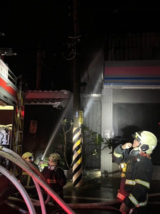 竹縣新豐鄉某超商火警  無人受傷