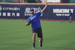 班恩二軍實戰調整感覺好  請教艾璞樂中職經驗