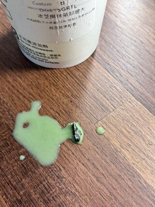 民眾控連鎖咖啡店喝到蒼蠅 中市食安處稽查