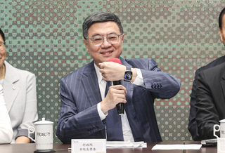 上任101天 卓榮泰用太極圖比喻與賴總統互動