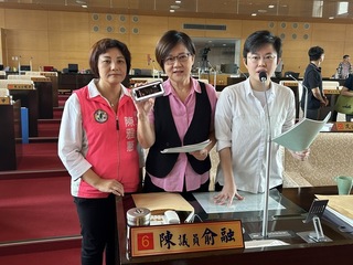 議員促市府約束蔡壁如  盧秀燕：公務員須遵守規定