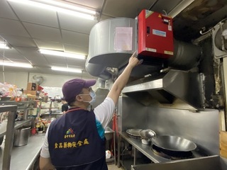 中市稽查281家餐飲油煙設備 15家未依規裝設