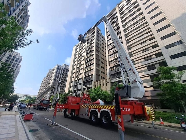 苗縣高樓建築增加  新式雲梯車添高空救災量能 | 華視新聞