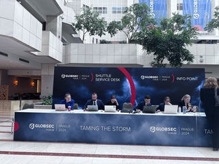 台灣考察團訪捷  盼助捷克成歐洲半導體供應鏈聚落