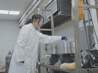 學習取代工讀130萬人受惠  民間相助逾16億元