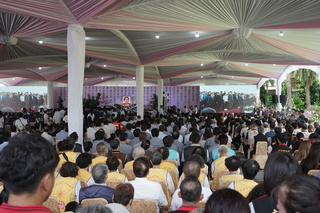 傅崐萁母親告別式 藍白綠政要出席