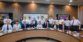 中興大學傑出校友  卓榮泰、鄭銘謙獲選