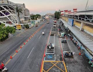 東港華僑市場違停3個月開罰710件 屏警祭改善措施