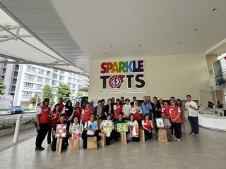 打造台東市五感體驗幼兒園 饒慶鈴率團走訪星國取經