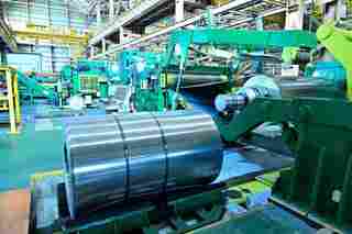 瞄準船用鋁合金 中鋼拓展離岸風電維修船市場