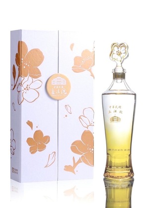 立法院推新款紀念酒 作為拓展公關暨國會交流