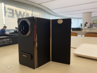 華為9萬三摺機開賣 噱頭搶先實際銷售難預料