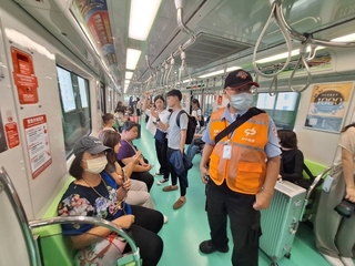 副站長昏倒手扶梯被乘客發現不治 中捷允增車站人力