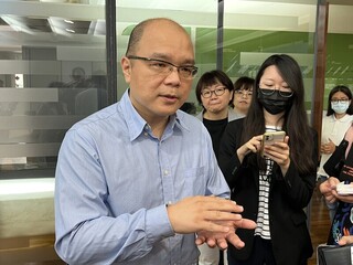 葉丙成指大學營隊申請不加分 專家：審查看整體
