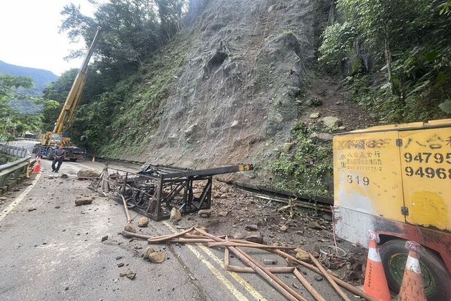 苗62線復建工程遇落石釀1死 縣府令暫時停工 | 華視新聞