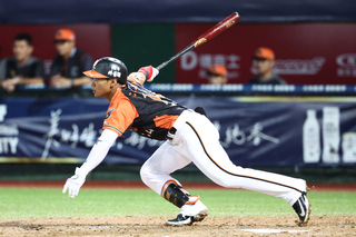 邱智呈關鍵安奪MVP  盼贏球氣勢帶至潘威倫引退賽