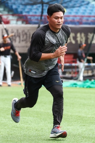 林岳平斷言潘威倫引退不會哭 3連霸那刻情緒難忘