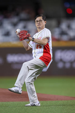 和碩童子賢：AI應用帶來新商機 今年產業比去年樂觀