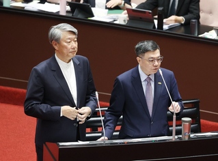 政府發展AI 卓榮泰：到2030年電力還有餘裕