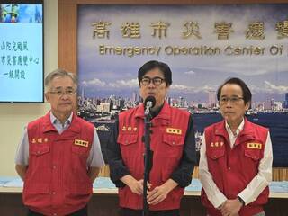 陳其邁提醒颱風路徑似賽洛瑪 籲減少不必要外出