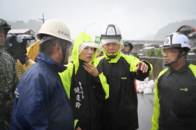 歷2颱風2次潰堤逾60戶民宅流失 太麻里溪再度暴漲 | 華視新聞