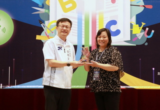 林明珊長期推閱讀教育 獲新北頒國小教務有功人員