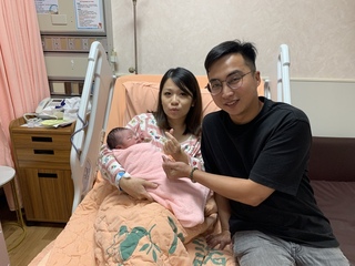 花蓮產婦相隔3年再迎國慶寶寶 醫護直呼愛國兄弟檔