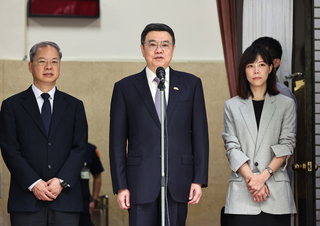朝野黨團中午餐敘化解僵局  卓榮泰：盼輕鬆有願景