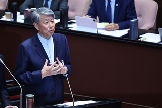 郭智輝喊2年內仍漲電價將告別 卓榮泰：不能再講