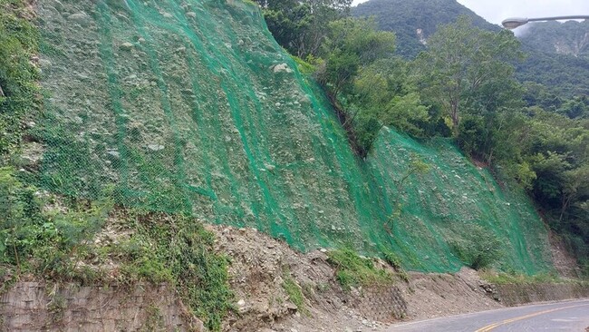 太魯閣邊坡震後崩塌 護坡及植生發揮穩固作用 | 華視新聞