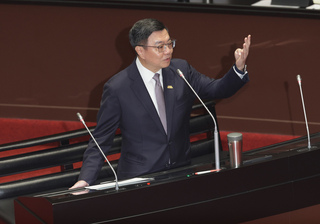 卓榮泰：禁伐補償編列4萬  沒有一毛不編