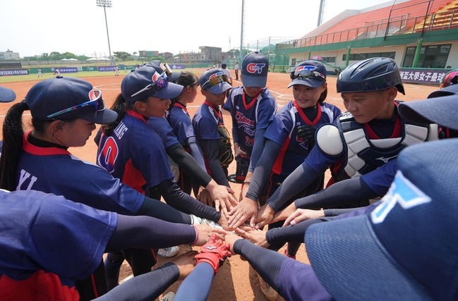 亞洲盃大學女壘賽開打 台灣擊敗韓國、印度2連勝 | 華視新聞