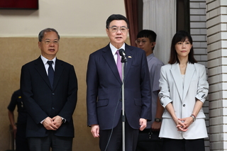 南非要求代表處遷離首都 卓榮泰：要當外交人員後盾