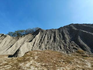 走訪秘境 3大路線探索高雄泥岩惡地地質公園