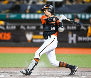 統一獅陳重羽揮別猶豫  果決攻擊演出3安猛打賞