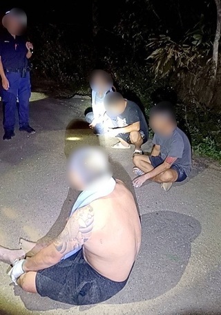 苗縣後龍郊區遭偷倒廢棄物 警埋伏逮3嫌