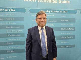 臻鼎-KY高雄打造AI中心 欣興估市況明年下半好轉