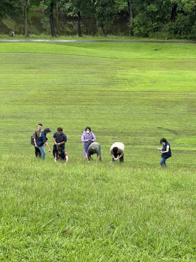 澄清湖高球場遭占用違法使用農藥 高市府收回 | 華視新聞