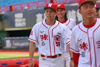 陳冠偉經典賽有收穫和刺激  再拚12強賽專注場上