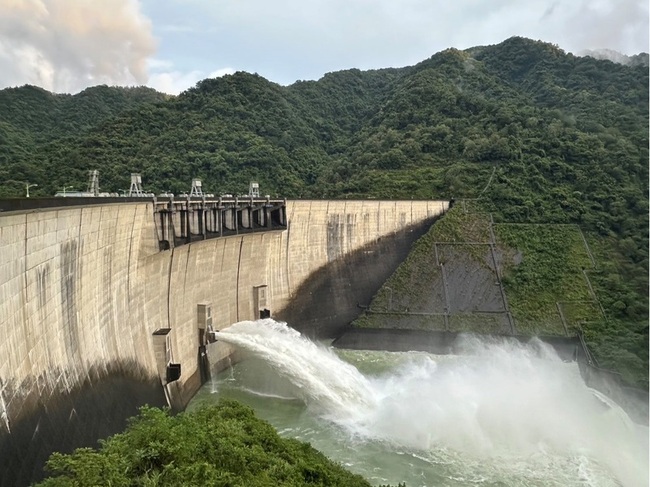 颱風康芮可能襲台 翡翠水庫集水區下午預防性放水 | 華視新聞