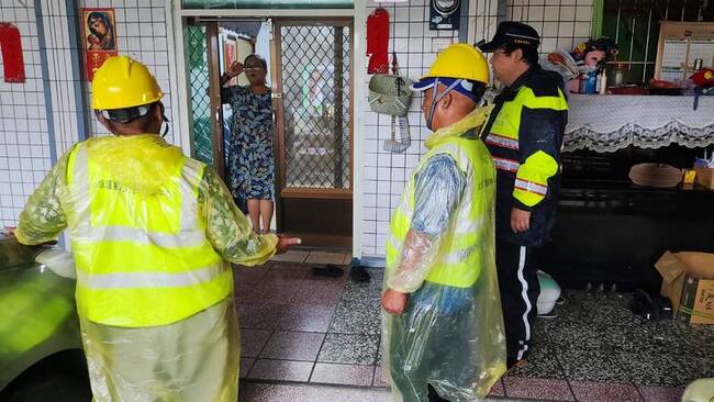 颱風康芮逼近 花蓮預防性撤離逾3000人 | 華視新聞