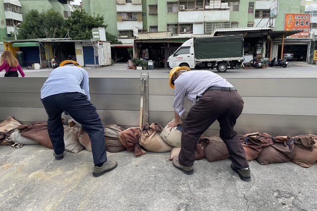 颱風康芮逼近  台南低窪地區變電所戒備防淹 | 華視新聞