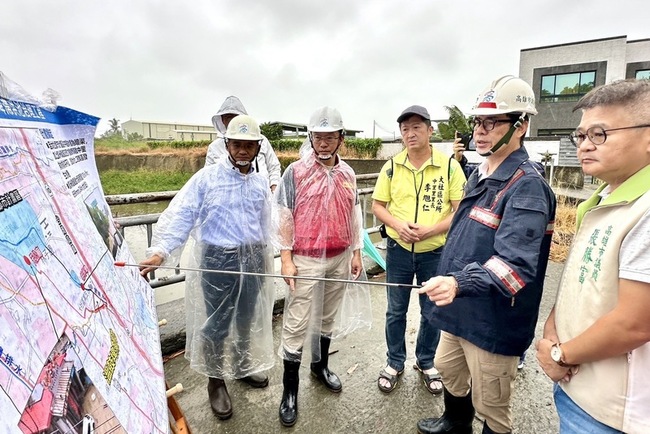 颱風康芮來襲 高雄停電逾3千戶、山區撤離2398人 | 華視新聞