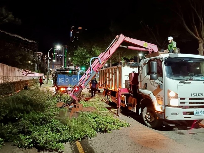 颱風康芮釀新竹市災情  樹倒、圍牆塌等共186件 | 華視新聞