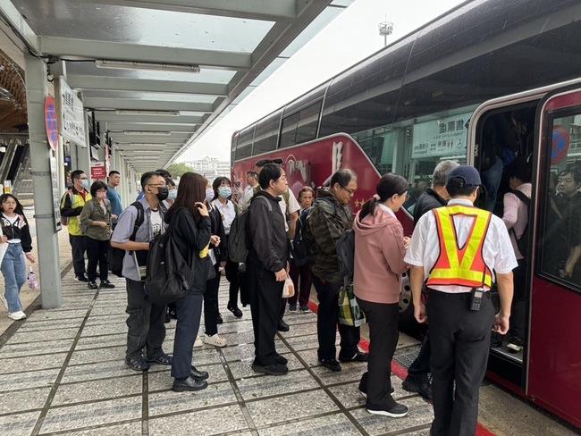 東部鐵路多處受損  啟動花蓮瑞穗站間類火車疏運 | 華視新聞