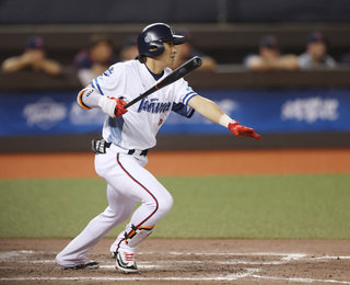 陳傑憲與曾豪駒討論好球帶 適應掌握能控制的事