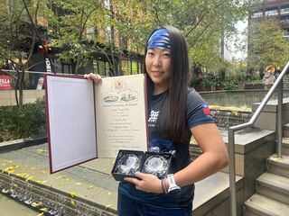 台灣第1人 許汶而泳渡英吉利海峽籲勇敢做夢