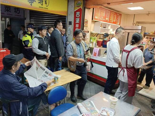 孝三路店家屢遭檢舉占用騎樓  謝國樑盼取得平衡 | 華視新聞