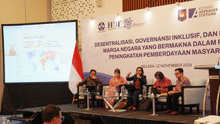 印尼智庫辦民主論壇 學者：全球民主政治倒退