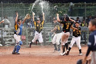 重光盃少棒賽捕手砲徐堉愷開轟 中平奪隊史第2冠